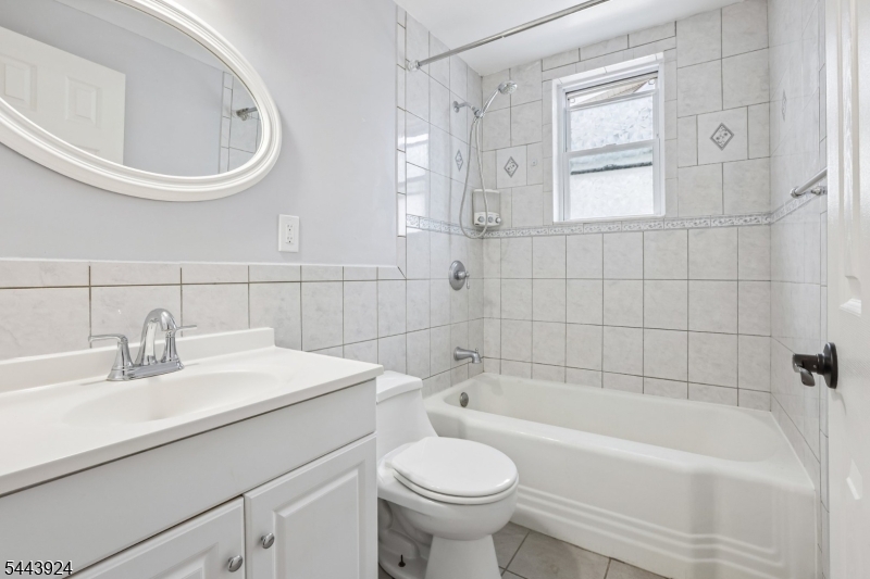 21 Birch St Property Photo 17