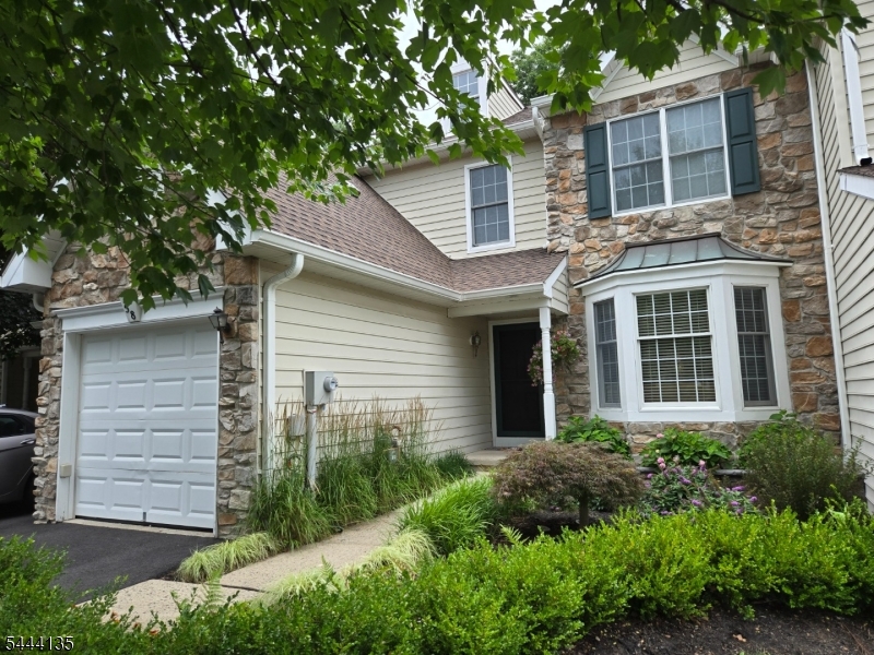 58 Patriot Hill Dr Property Photo 2
