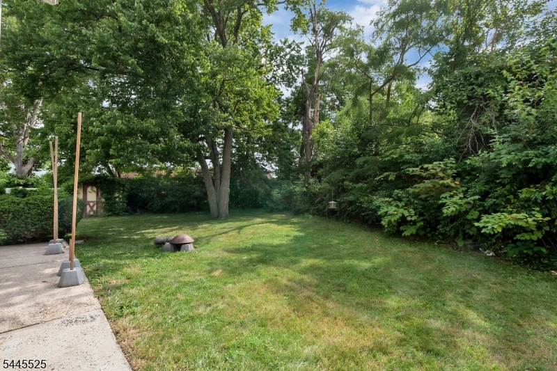 1017 Burnet Ave Property Photo 46