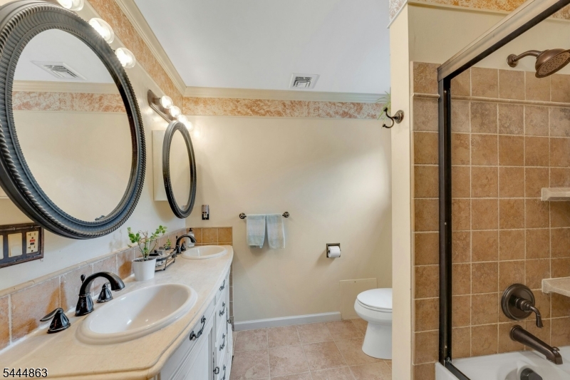 16 Shephard Rd Property Photo 23