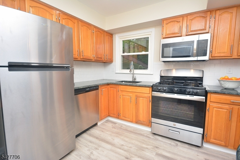 1436 Coolidge St Property Photo 14