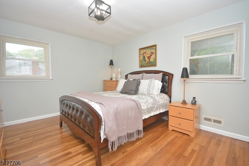 1436 Coolidge St Property Photo 24
