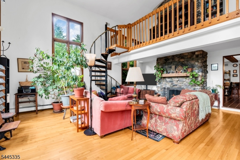 365 Vernoy Rd Property Photo 12