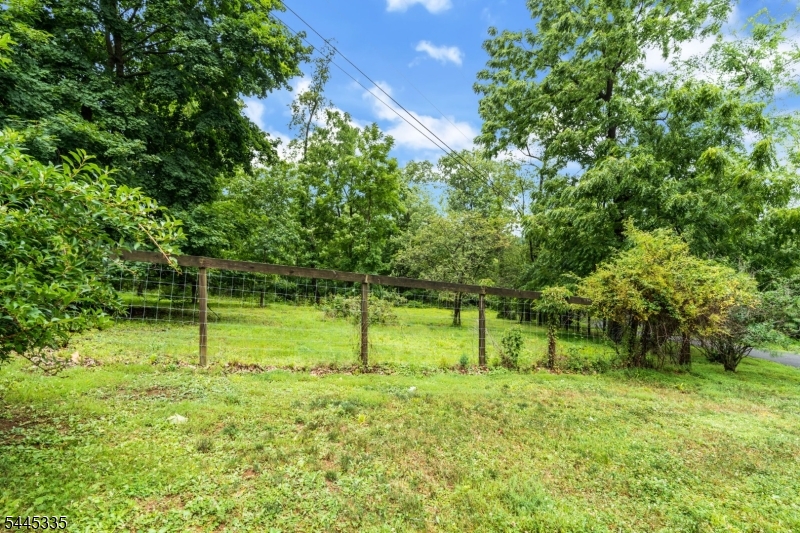 365 Vernoy Rd Property Photo 42