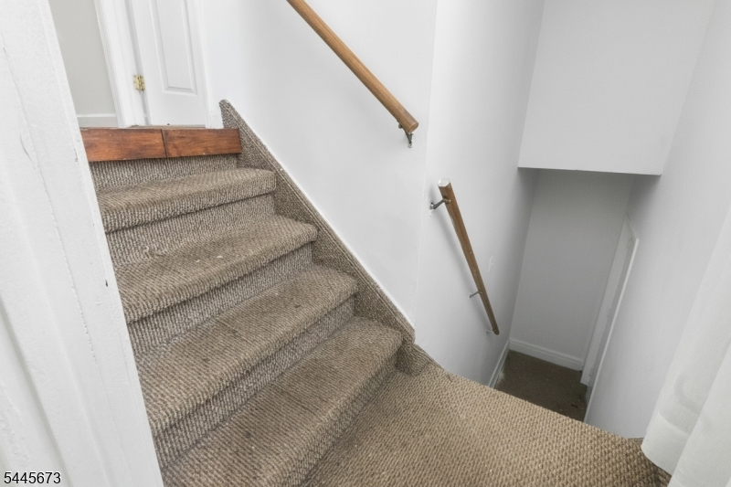 334 Brook Ave Property Photo 12