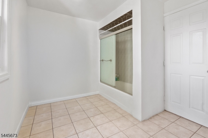 334 Brook Ave Property Photo 29