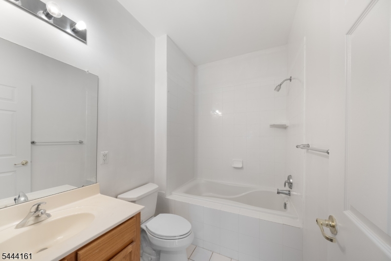 3108 Cedar Village Blvd 108 Property Photo 13