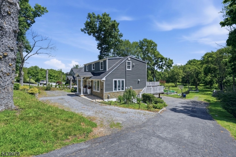 190 Pine Brook Rd Property Photo 3