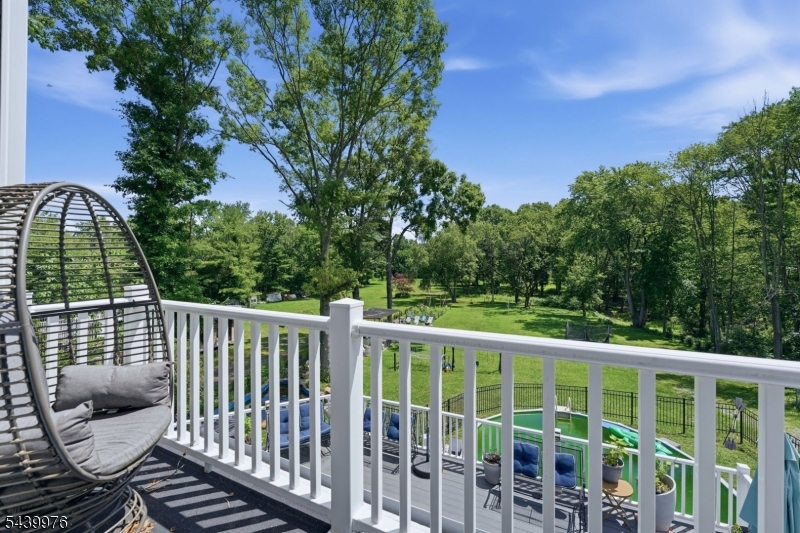 190 Pine Brook Rd Property Photo 10