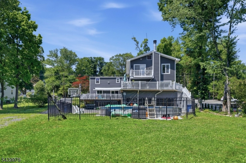 190 Pine Brook Rd Property Photo 17