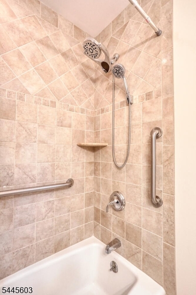 41 Martin Ave Property Photo 18