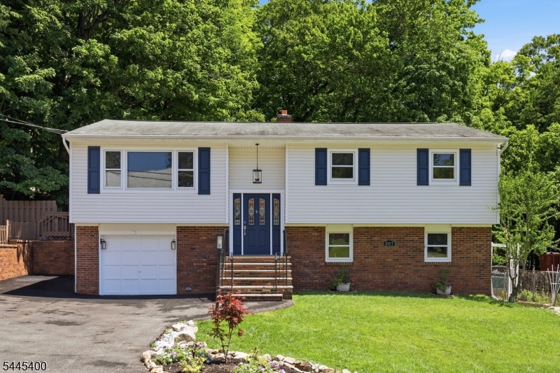 307 Nariticong Ave Property Photo 1