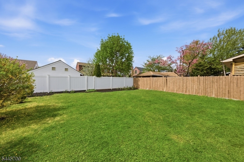 128 Livingston Rd Property Photo 18