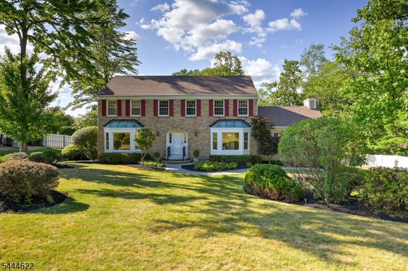 3 Dogwood Dr Property Photo 2