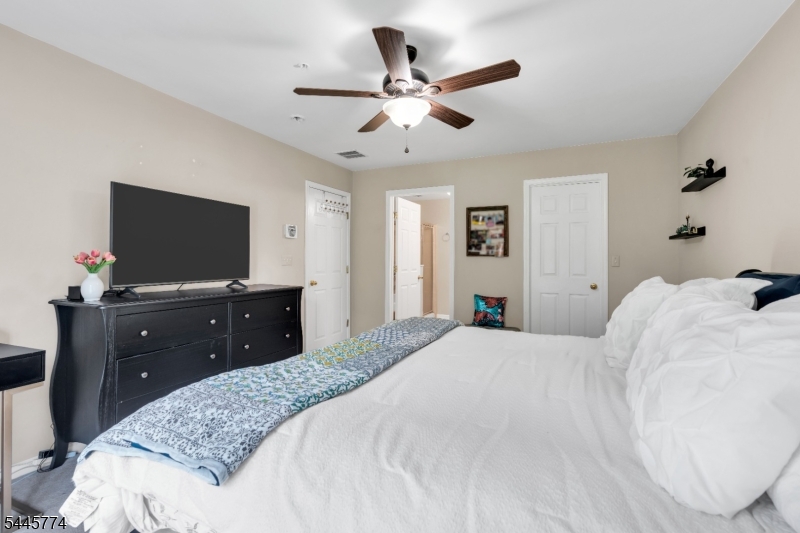 28 Forshee Cir Property Photo 19