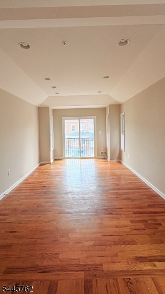 314 Center St 1 Property Photo 2