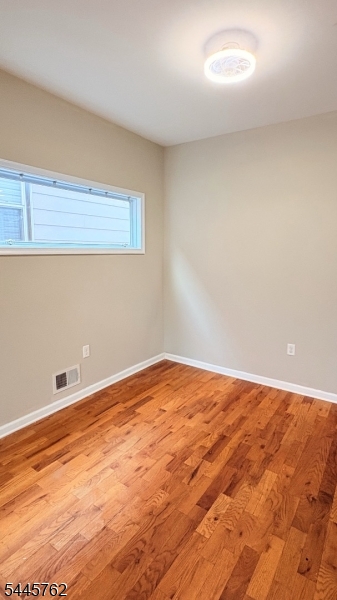 314 Center St 1 Property Photo 6