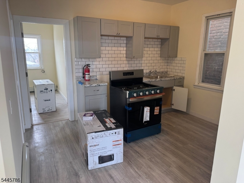 216 Harrison Ave Property Photo 1