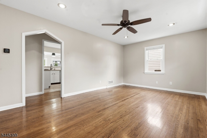 1815 N Stiles St Property Photo 8
