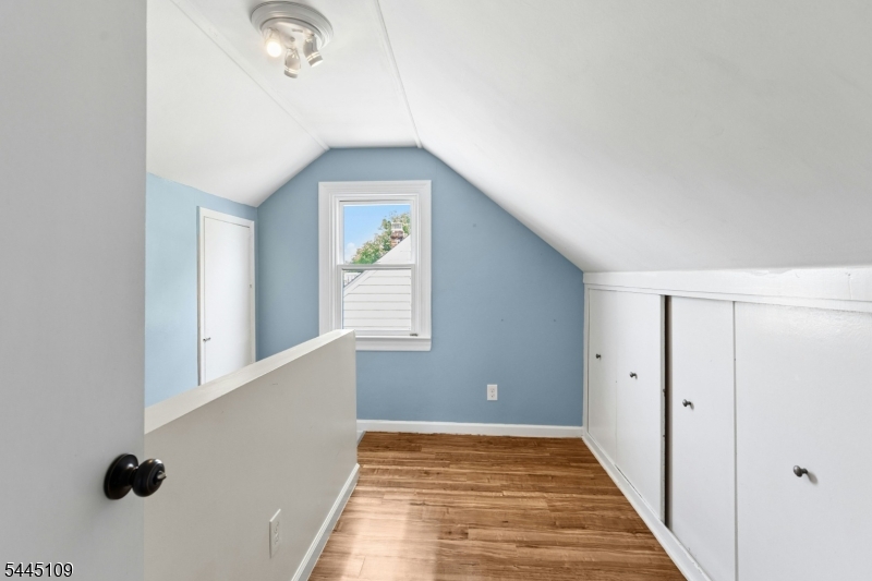 1815 N Stiles St Property Photo 21