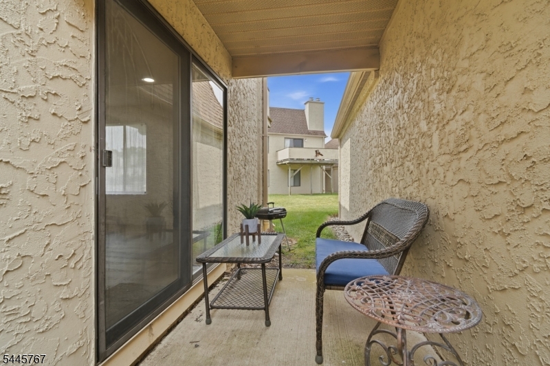 93 Gate House Ln Property Photo 30