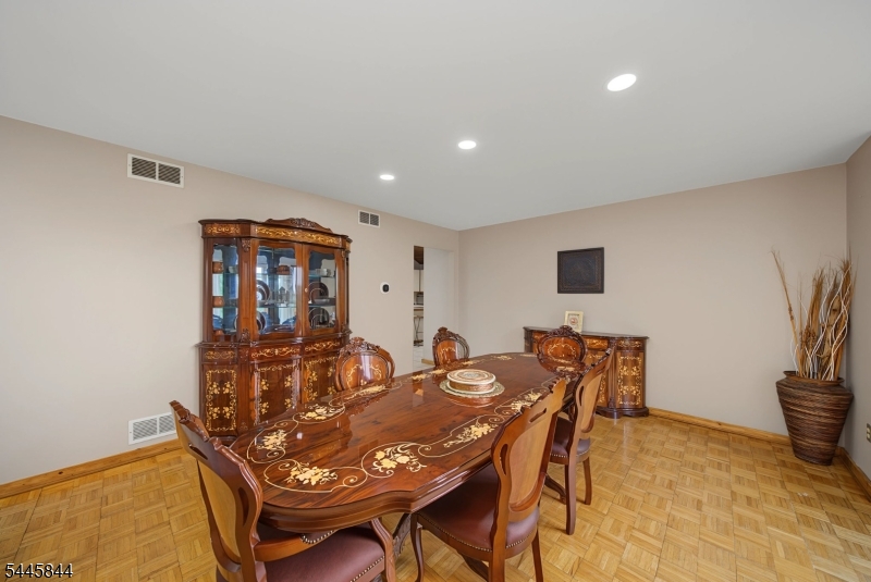 4 Skytop Drive Property Photo 23
