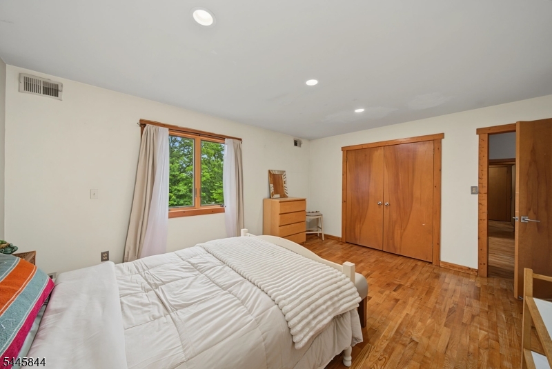 4 Skytop Drive Property Photo 39