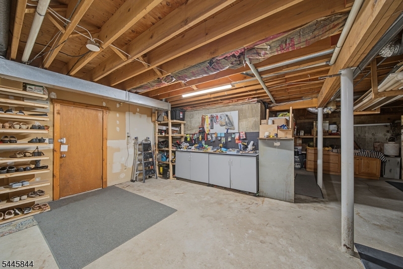 4 Skytop Drive Property Photo 43