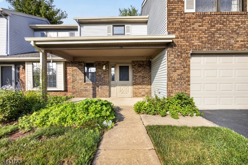 78 Stanwick Ct Property Photo 1