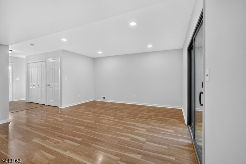 78 Stanwick Ct Property Photo 8