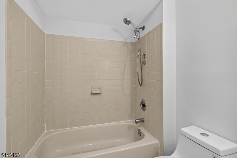 78 Stanwick Ct Property Photo 28