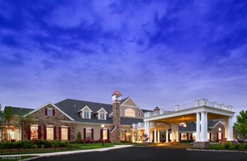 6 Delaware Crossing Property Photo 5
