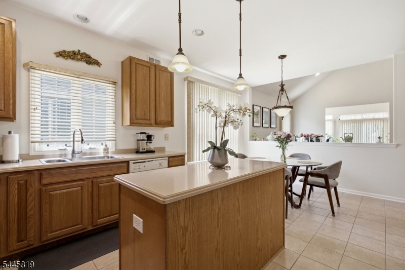 6 Delaware Crossing Property Photo 7
