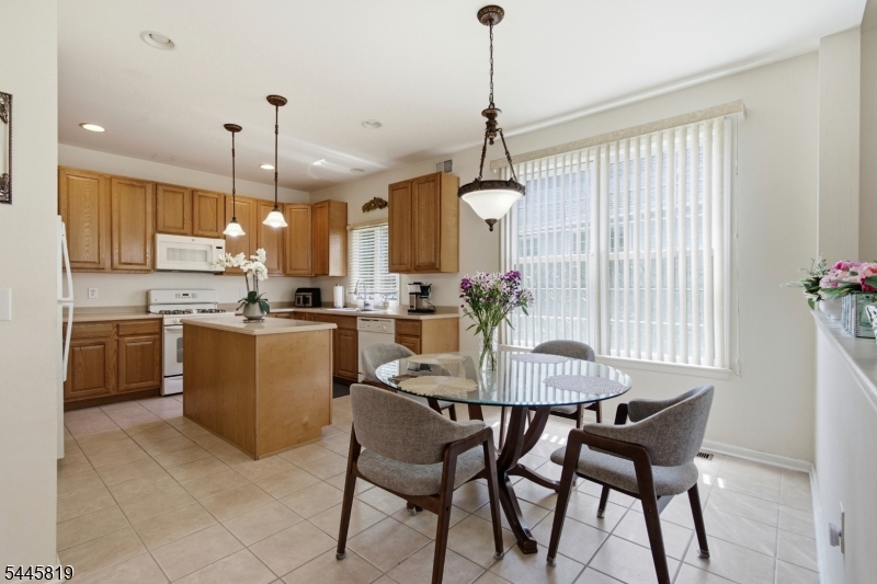 6 Delaware Crossing Property Photo 9