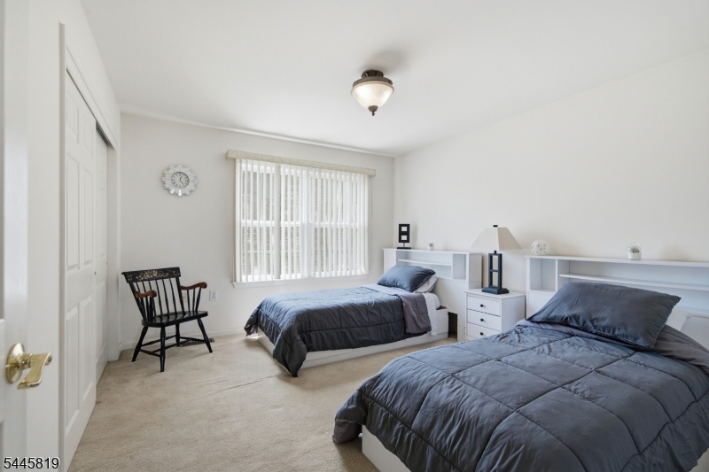 6 Delaware Crossing Property Photo 22
