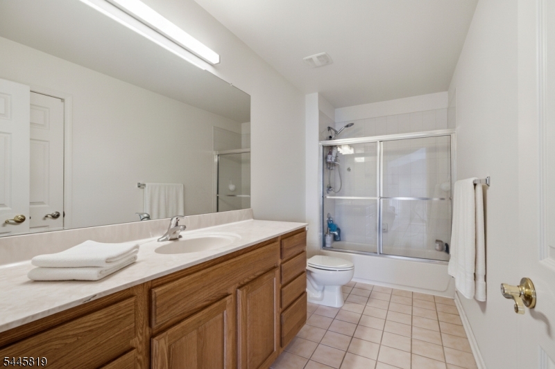 6 Delaware Crossing Property Photo 25