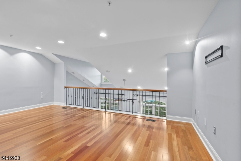 169 Price Ct Property Photo 18