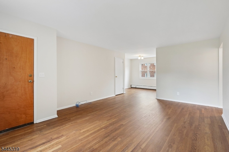 79 Roseland Ave 73 Property Photo 7