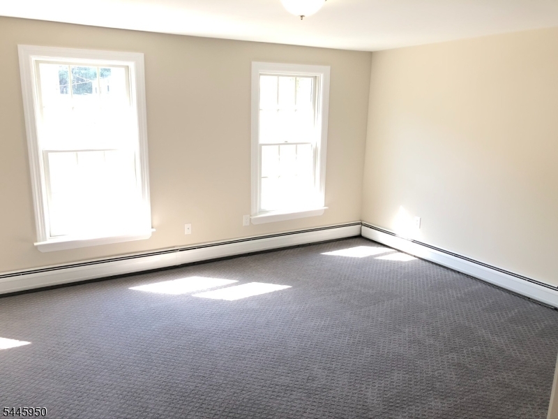 35 Phoenix Ave Property Photo 8