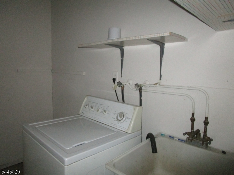 117 John St Property Photo 15