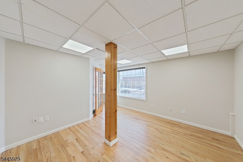 335 Union Ave Property Photo 26