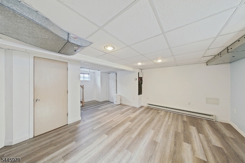 335 Union Ave Property Photo 41