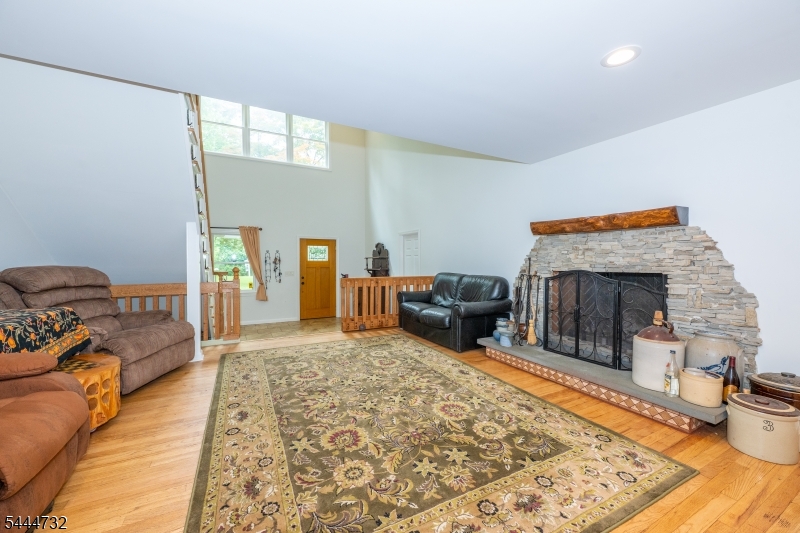 89 Moraine Rd Property Photo 8