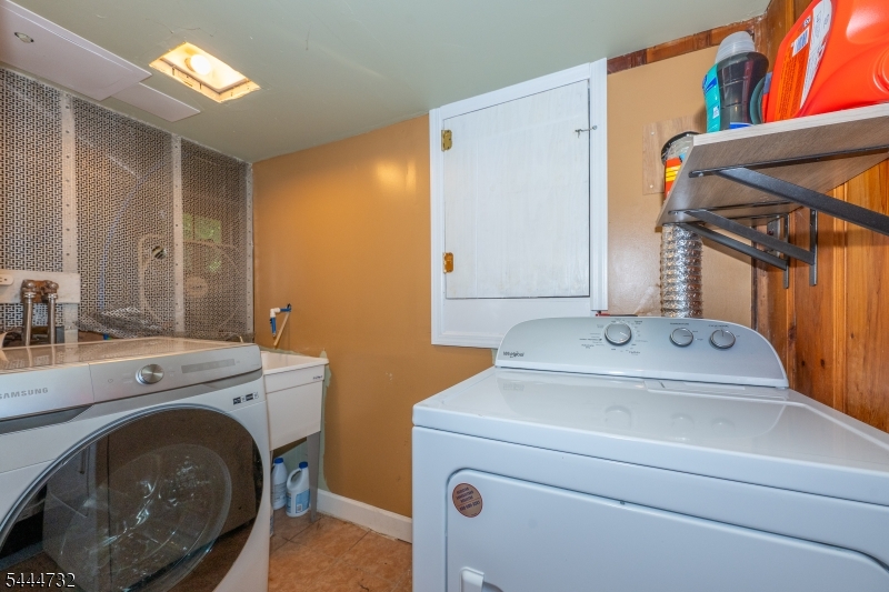 89 Moraine Rd Property Photo 30