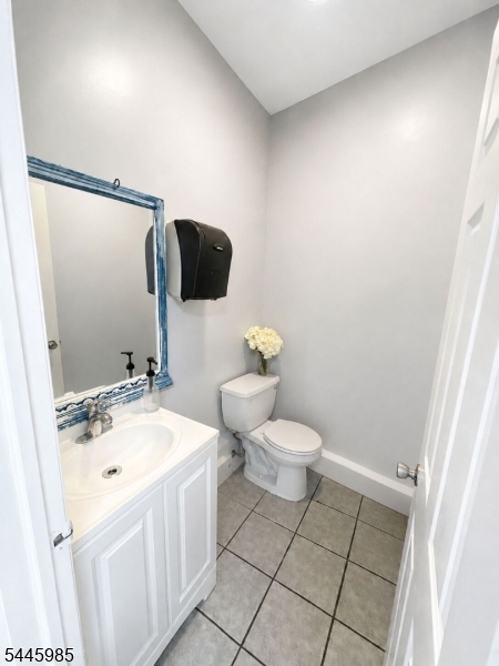 1029 Elizabeth Ave Property Photo 13