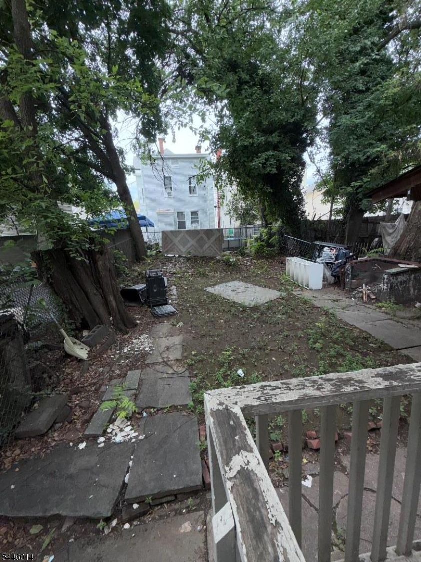 167 Pearl St 2 Property Photo 18