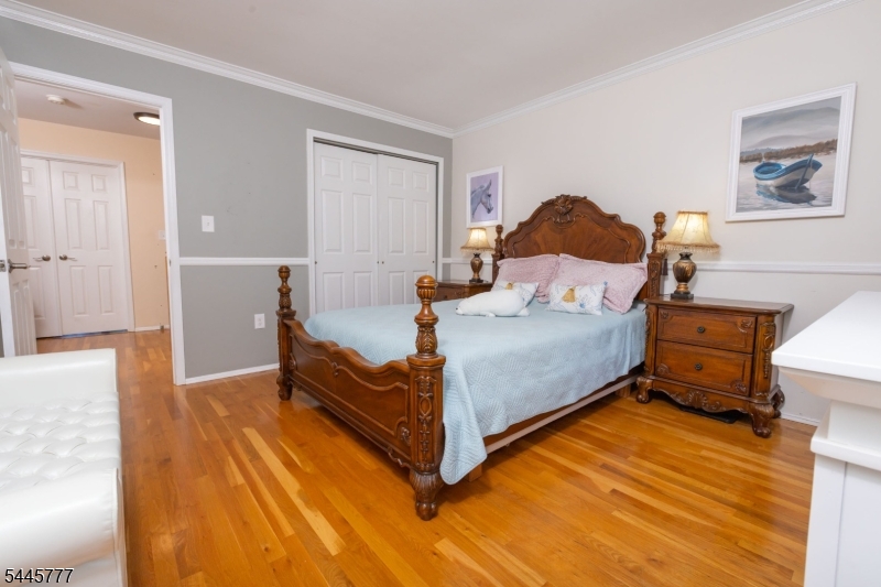 103 Porter Way East Property Photo 13