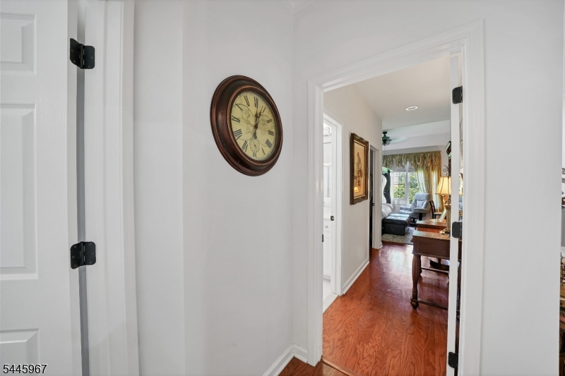 30 Benjamin St Property Photo 16