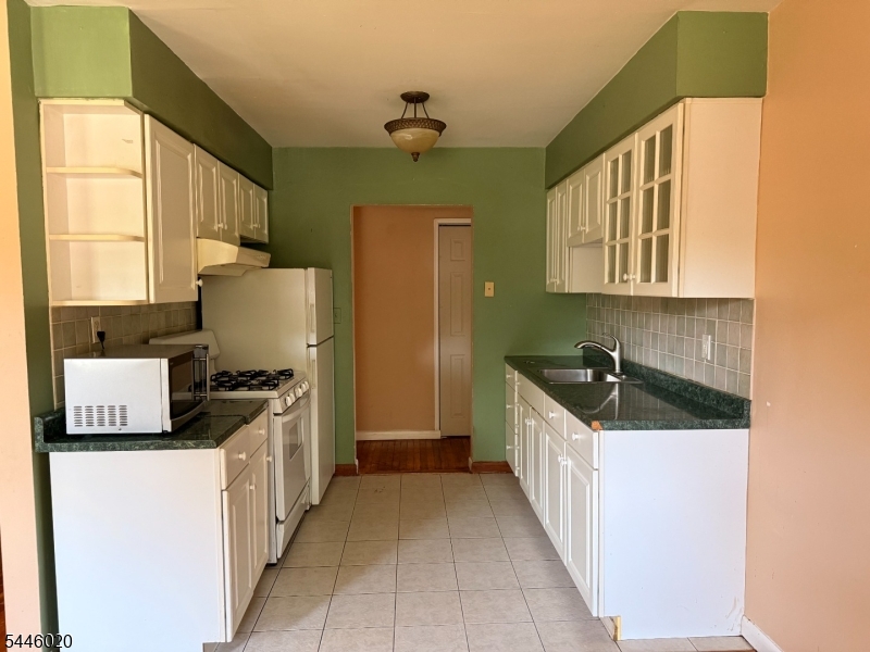 401 Highway22B33U8 H Property Photo 1