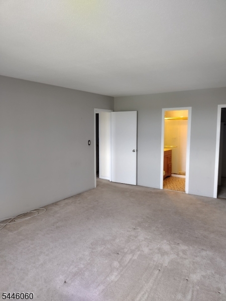 301 Beech St 7e Property Photo 14